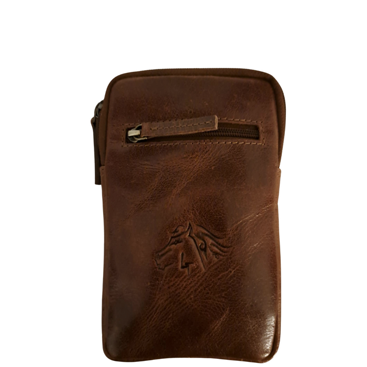 BEMÆRK: Kollektionsprøve. Style Pique i mørkebrun. Mindre skulder- og crossbodytaske i kraftigt læder f.eks. til din smartphone Octopus Denmark