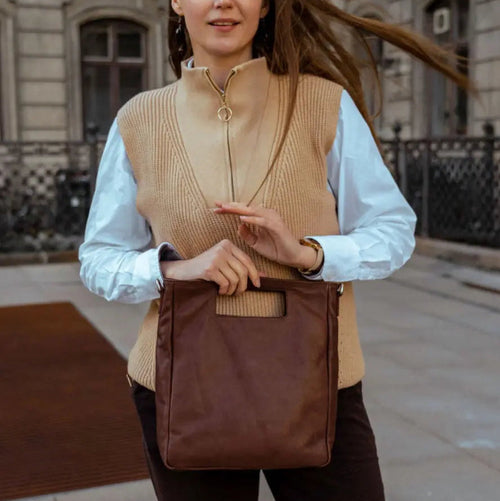 Style Gloria i mørkebrunt læder. Smuk og eksklusiv håndtaske / skuldertaske / crossbody Octopus Denmark