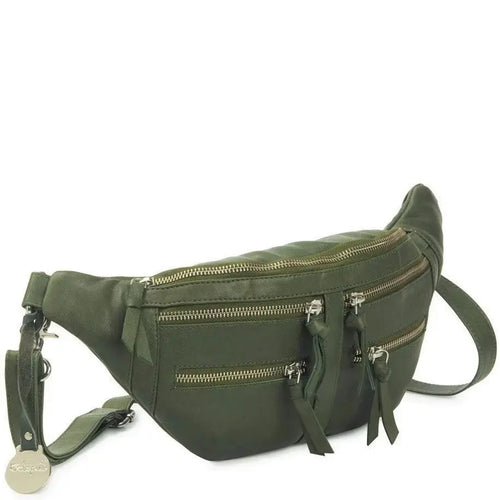 Style Honduras i flot armygrøn. Cool bumbag i kraftigt læder med masser af rum og lommer Octopus Denmark