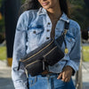 Style Nile i sort læder m. guld lynlås. Suveræn skulder,- crossbody & bumbag taske m. lynlåse i guld - Octopus Denmark