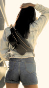 Style Nile i sort læder m. guld lynlås. Suveræn skulder,- crossbody & bumbag taske m. lynlåse i guld - Octopus Denmark
