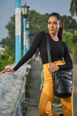 Style Nirvana i sort. Enestående og sublim bumbag, crossbody- og skuldertaske med mange rum og lommer - Octopus Denmark