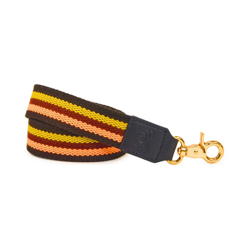 BEMÆRK: Kollektionsprøve. Style Orbit i sort. Perfekt unisex skulder- og crossbodytaske i smukt kvalitetslæder Octopus Denmark