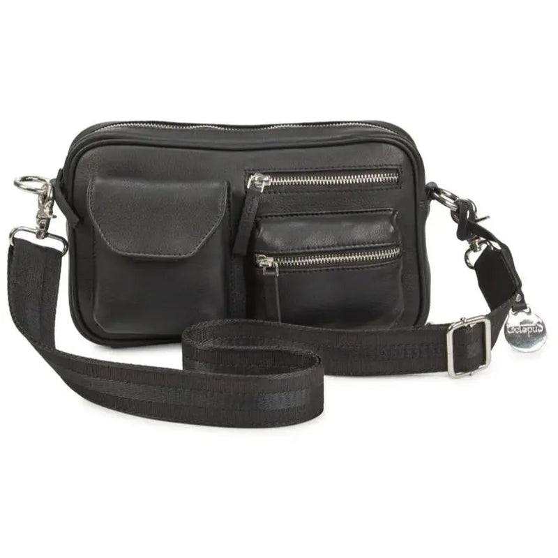 BEMÆRK: Kollektionsprøve. Style Olivia i sort med masser af rum og lommer. Suveræn skulder,- og crossbodytaske i flot læder - Octopus Denmark