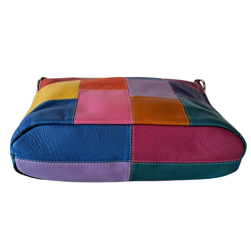 Style Quebec i smukt lys multifarve. Superfed og flot shopper til skulder og crossbody
