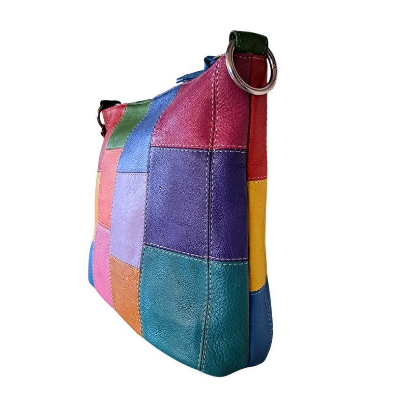 Style Quebec i smukt lys multifarve. Superfed og flot shopper til skulder og crossbody