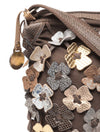 Style Abba. Ikonisk skuldertaske med smukke skindblomster i guld/sølv/bronze Octopus Denmark