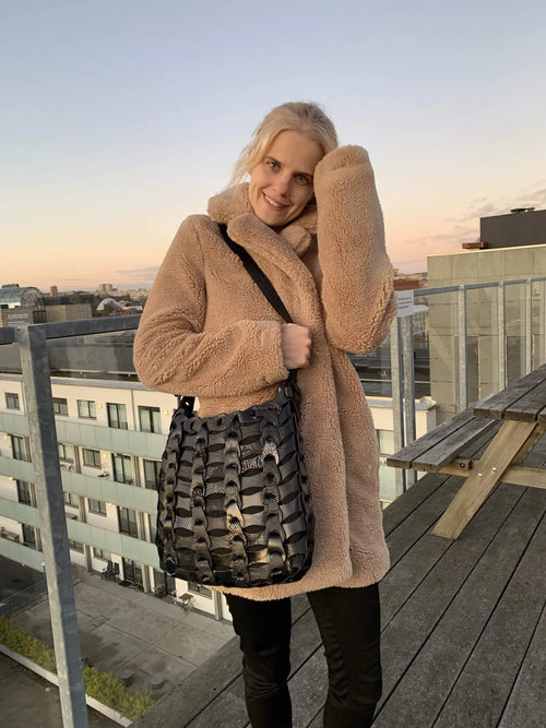 Style Aida skuldertaske i skind i smuk flettet sort variant. - Octopus Denmark (9027028609)