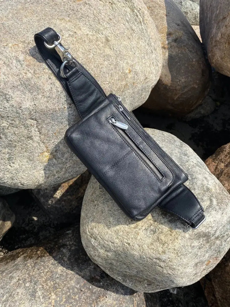 Style Gabi. Super cool bumbag / bæltetaske i læder med masser af rum Octopus Denmark