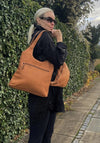 Style Laos i cognac. Ultrasmuk lædertaske, elegant kombineret skulder-, hånd- og crossbodytaske Octopus Denmark