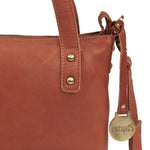 Style Monaco i cognacbrun (kun ét stk. på lager). Smuk lædertaske til hånd, skulder & crossbody Octopus Denmark
