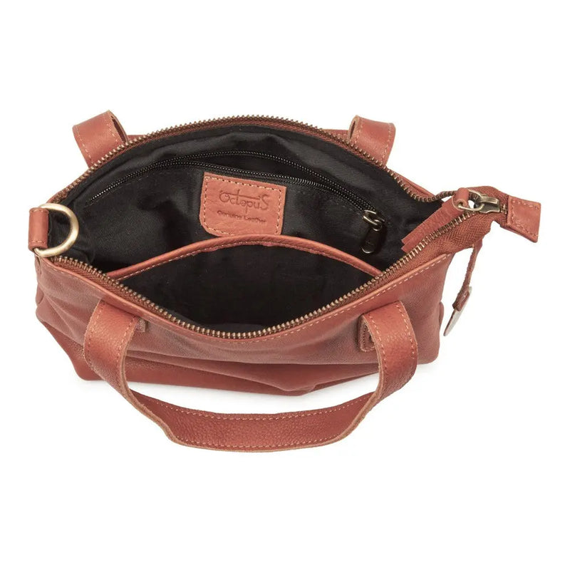 Style Monaco i cognacbrun (kun ét stk. på lager). Smuk lædertaske til hånd, skulder & crossbody Octopus Denmark