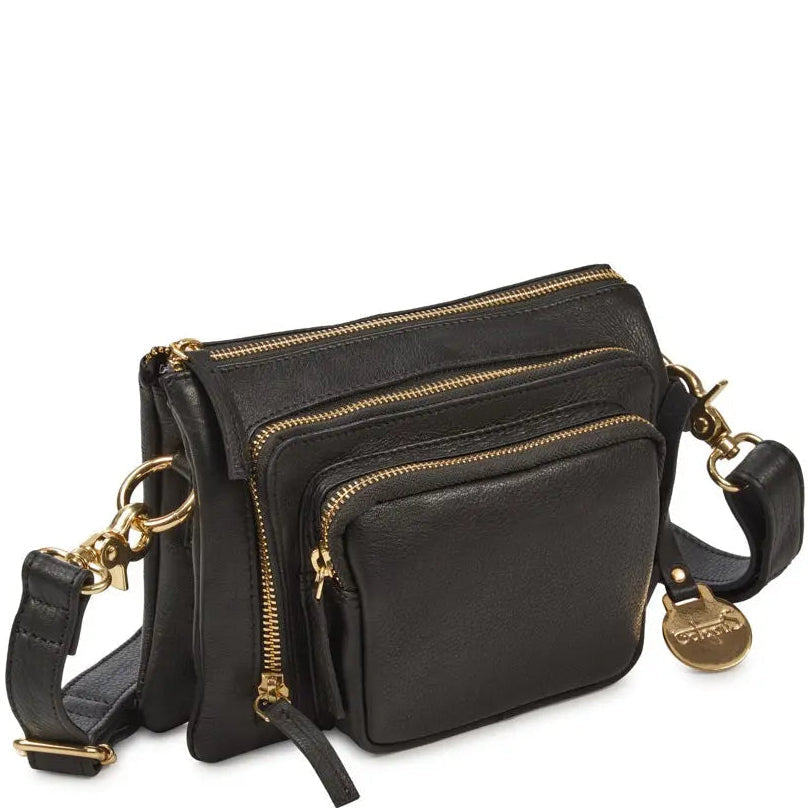  Style Oslo i sort med guld (kun ét stk. på lager). Ultratjekket og cool clutch, skulder- og crossbodytaske. Superfed taske m. mange rum