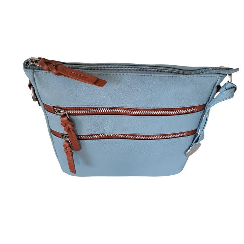 Style Playa i smukt lyseblåt læder med brune detalje. Skøn skulder- og crossbodytaske med flotte kontraster Octopus Denmark